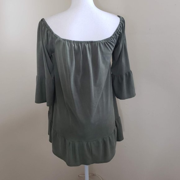 Green Envelope Off The Shoulder Ruffle Top Small - Picture 5 of 7